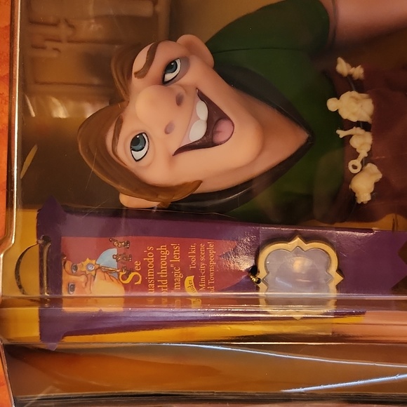 Disney the Hunchback of Notre Dame - Picture 3 of 7